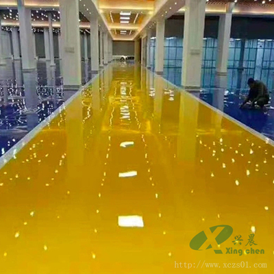 环氧地坪漆自流式