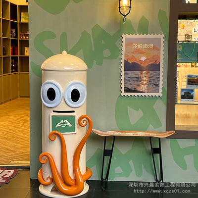 玻璃钢发光ip雕塑